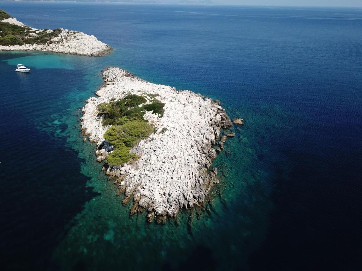 Accomodation Stermasi Maranovići Zewnętrze zdjęcie