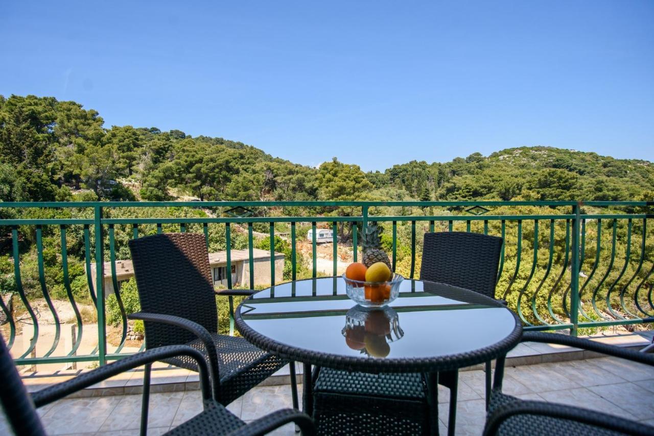 Accomodation Stermasi Maranovići Zewnętrze zdjęcie